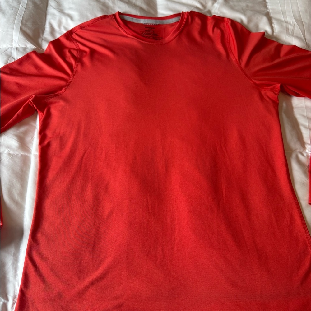 Patagonia Red Long Sleeve Tees Moisture-Wicking Performance